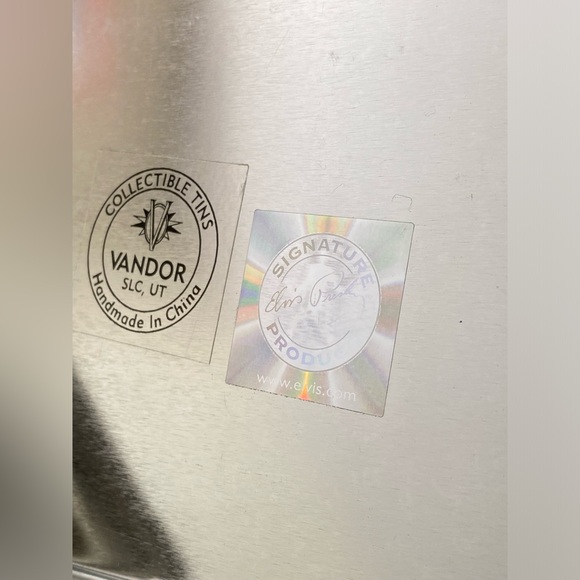 Elvis Presley collectible tin - Picture 6 of 6